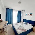 Hotel Adriano Pe Plaja Belona 3*