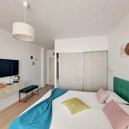 Adriano Pe Plaja Belona فندق إيفوري نورد