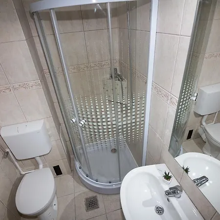 Adriano Pe Plaja Belona Észak-Eforie