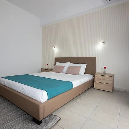 Hotel Adriano Pe Plaja Belona Eforie Nord