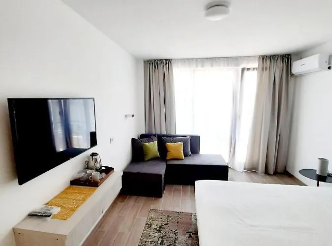 Adriano Pe Plaja Belona 3* إيفوري نورد