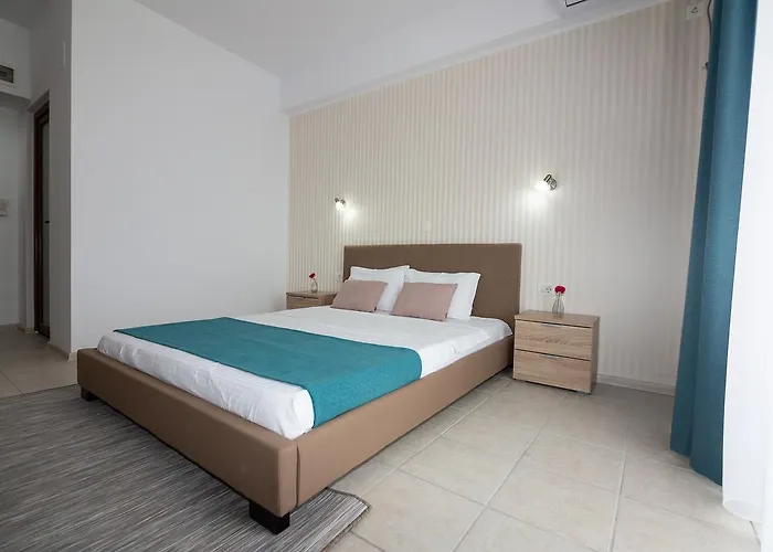 فندق Adriano Pe Plaja Belona إيفوري نورد